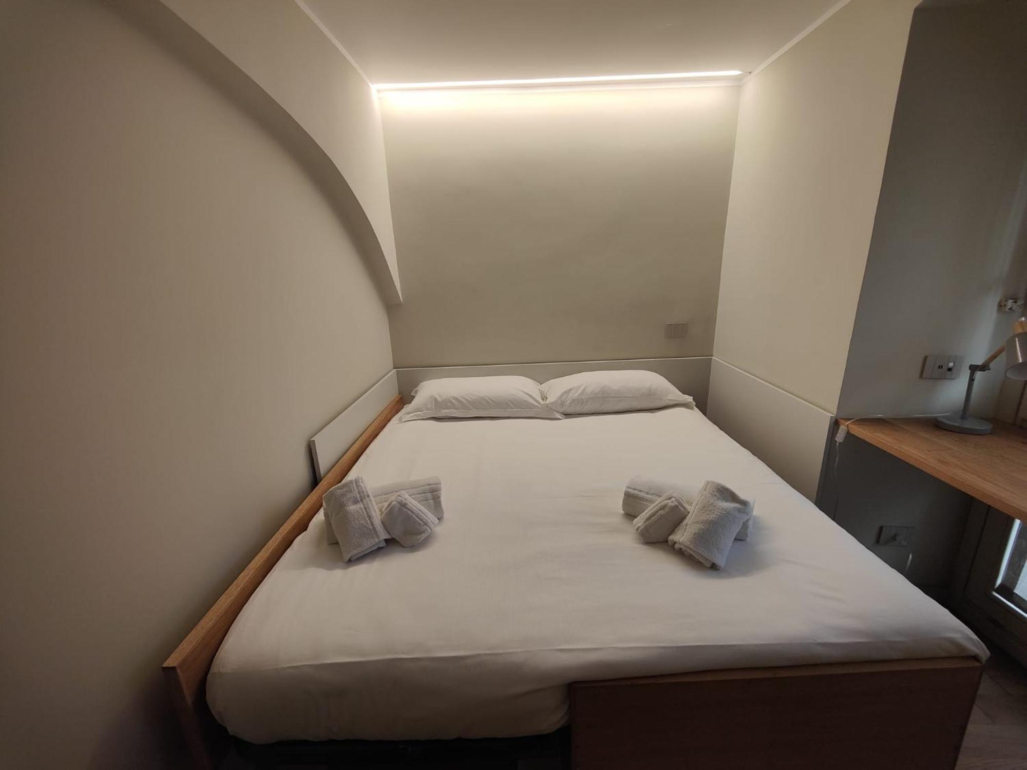 Crociferi Luxury Apartment Катания Экстерьер фото